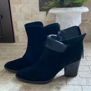 AQUATALIA Nubuck Ankle Boots, Black, 9.5